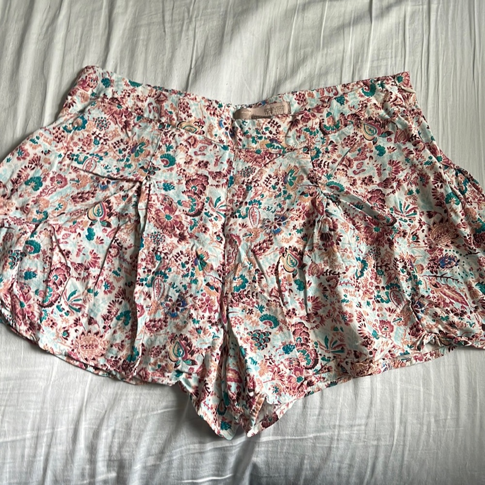 Floral Flowy Shorts